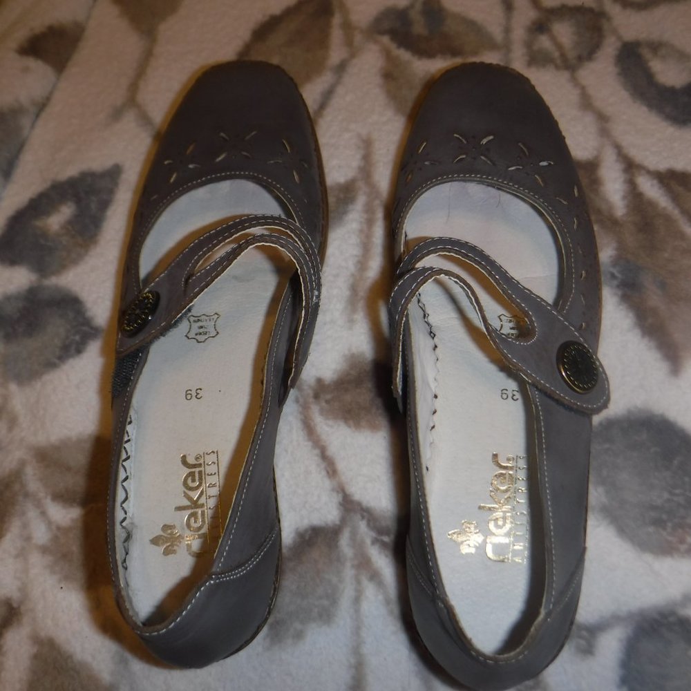 Reiker Shoe Antistress Grey  Size 39